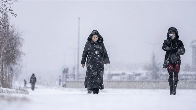 Yurdun Bazı Kesimlerinde Kar Etkili Oldu