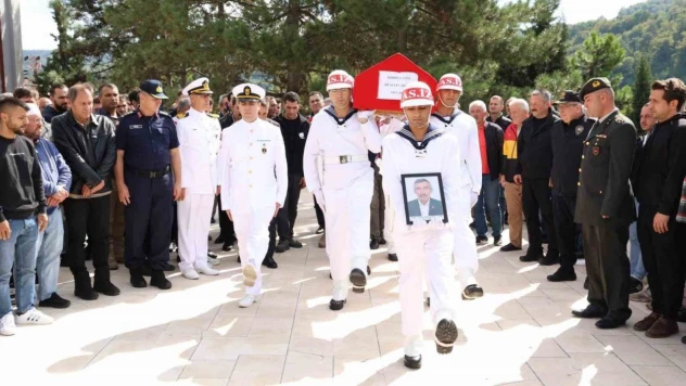 Son Yolculuğuna Uğurlandı