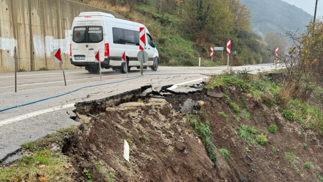 Heyelan meydana geldi