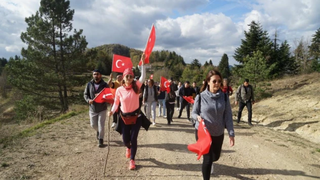 Tüm erleri şehit düşen köyde anlamlı yürüyüş