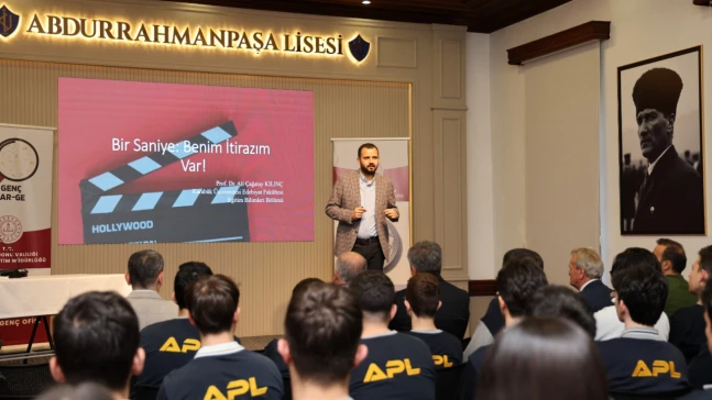 Yeni Yüzyılın Yetkinliklerine Genç Bakış