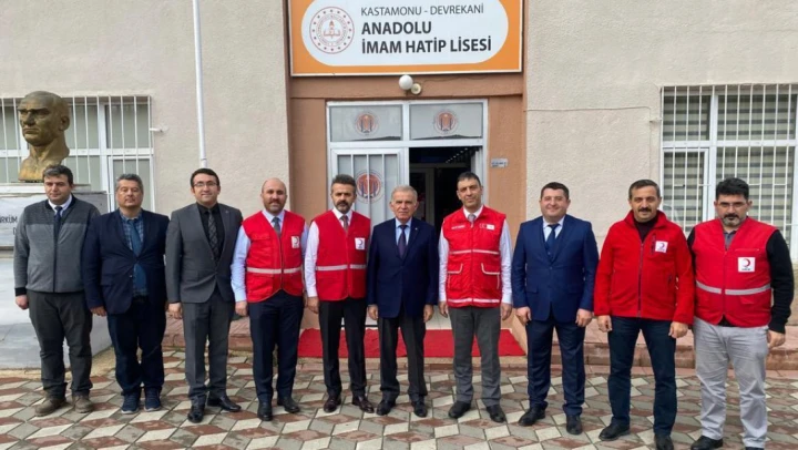 2 bin 79 öğrenciye yardım yapıldı