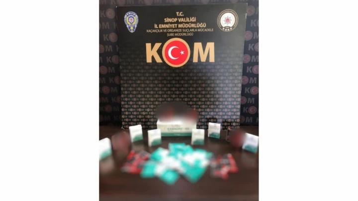 43 adet kaçak cinsel ilaç ele geçirildi