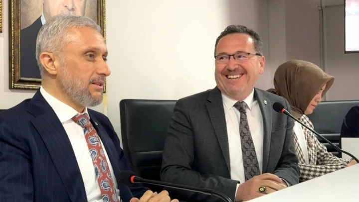 Adil Biçer'den, AK Parti İl Başkanlığı'na Ziyaret
