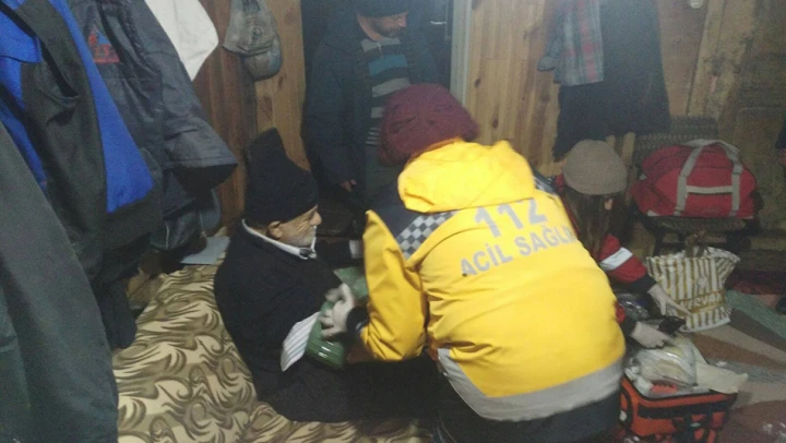 AFAD ve UMKE'den hasta kurtarma operasyonu