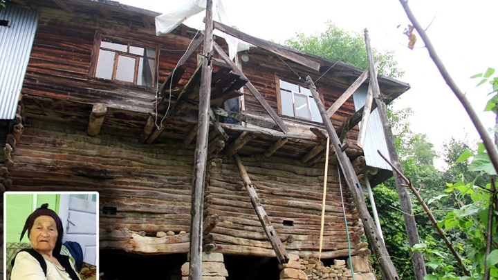 Ahşap evin balkonu çöktü: 1 ölü, 6 yaralı
