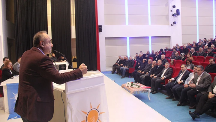 AK Parti vekil adaylarını tanıttı