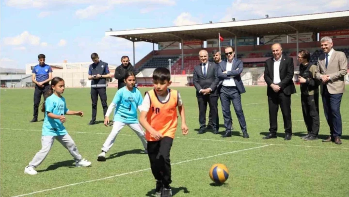 Çocuklar Oyun Şenliğinde Buluştu