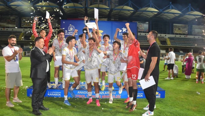 ANALİG Türkiye futbol birincileri belli oldu