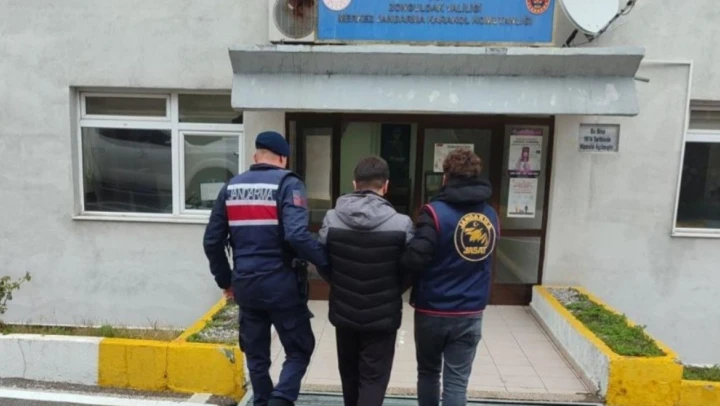 Aranan 2 Şüpheli Jandarma Tarafından Yakalandı