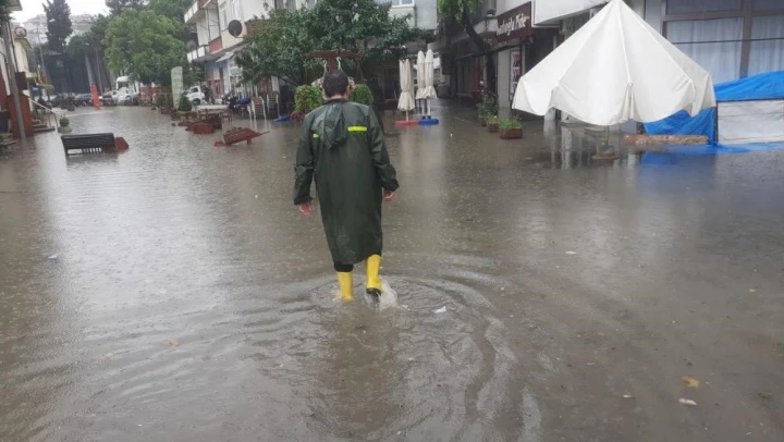 Aşırı yağış uyarısı verildi