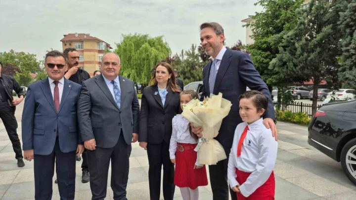 Bakan Bayraktar Bartın'da