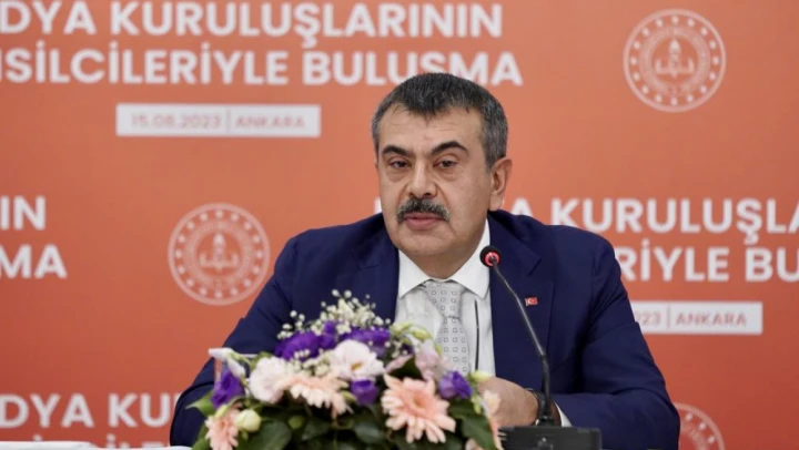 Bakan Tekin: 'Lisede sınıf tekrarı geliyor'