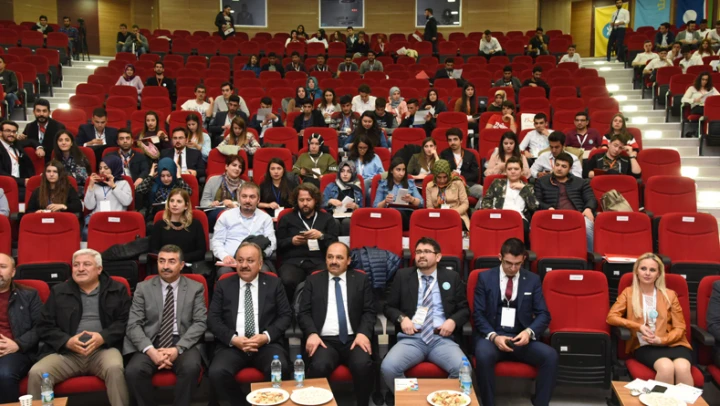 Bilgisayar ve Öğretim Teknolojileri Eğitimi Kurultayı düzenlendi