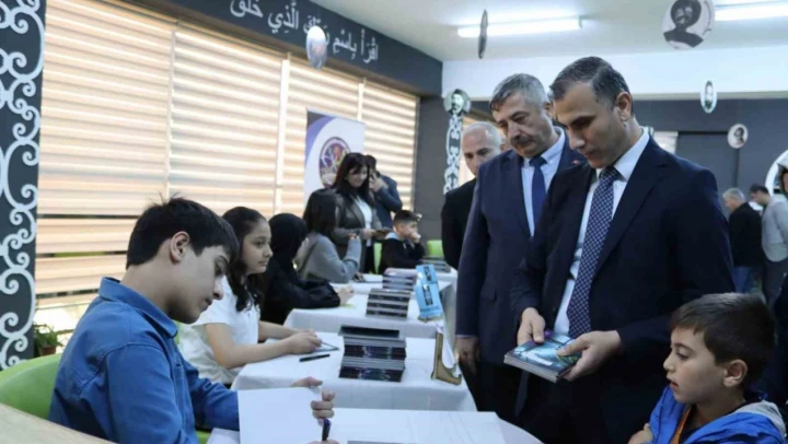 Bu İmza Gününün Yazarları Çok Farklı