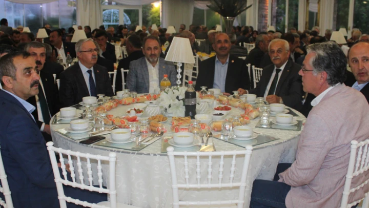 'Bu seçim geleceğimizin seçimdir'
