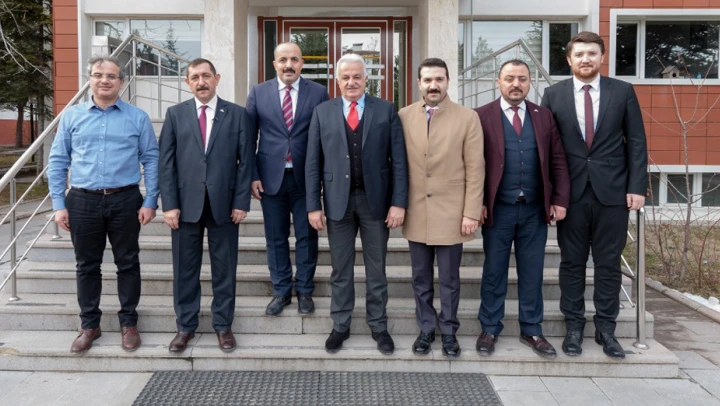 'Çarpık yapılaşma sorununu tedavi edeceğim'