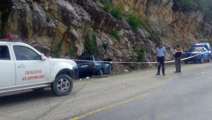 Cide'de trafik kazası: 1 yaralı