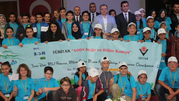 Çocuklar doğayı keşfe çıktılar
