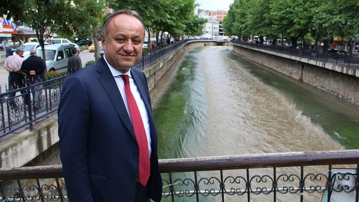 'Çok güçlü siyasi ve ticari bir lobi oluşturmalıyız'