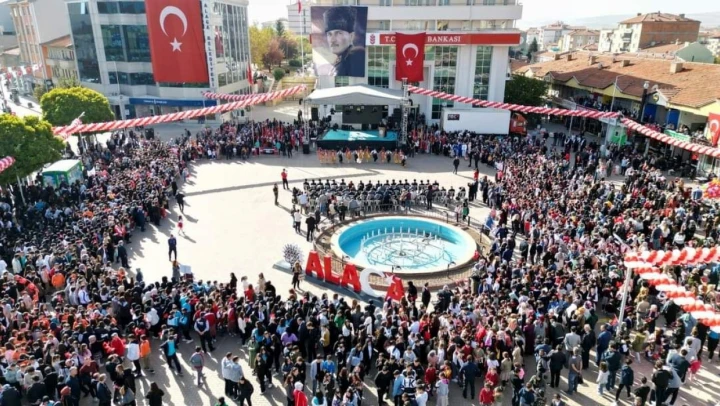 Çorum Alaca'da 100'üncü Yıl coşkusu