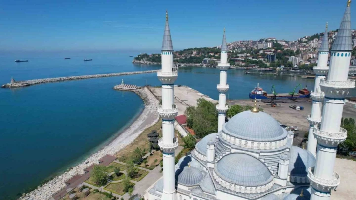 Uzun Mehmet Camii, 4'üncü Yıldönümünü Kutluyor