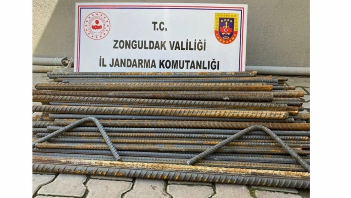 Demir hırsızları yakalandı