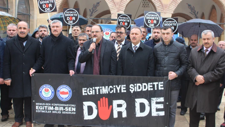 Eğitim-Bir-Sen, yetkililerden tedbir bekliyor