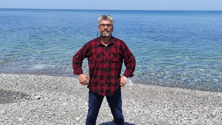 Ertan Demir vefat etti
