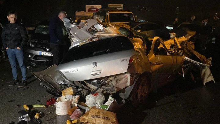 Feci kaza: ortalık savaş alanına döndü!