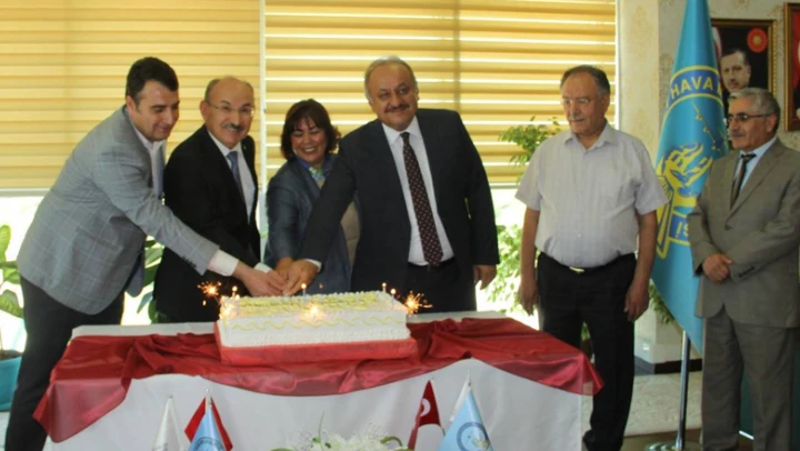 Havalimanı 5'inci yılını kutladı