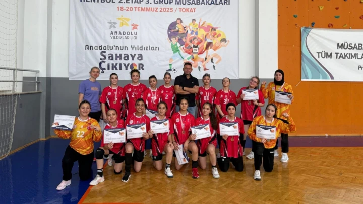 Hentbol Şaşırtmıyor, Yine Finallerdeyiz!