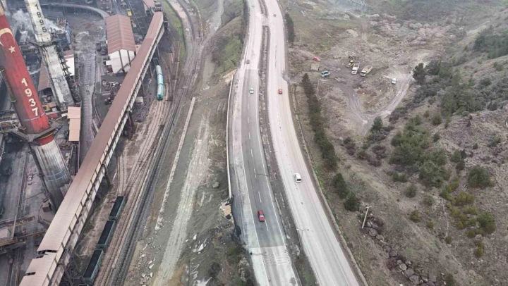Heyelan Sonrası Çöken Yollar 6 Ay Sonra Tamamlandı