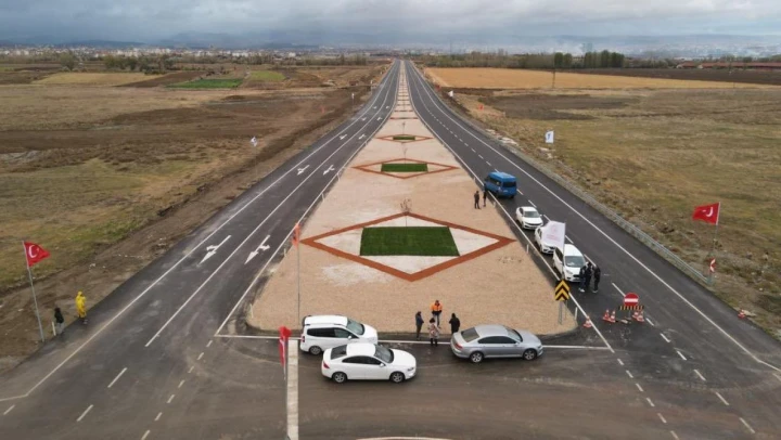 İskilip Devlet Yolu Hizmete Açıldı