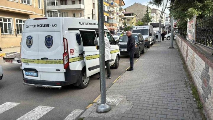 Kamyonun Çarptığı Genç Kız Hayatını Kaybetti