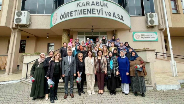 Karabük'te Şehit Anneleri Yemekte Buluştu
