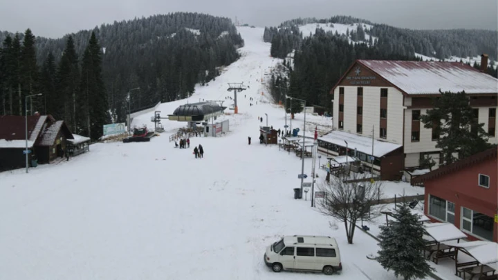 Kastamonu Ilgaz'da kayak merkezleri tekrar açıldı