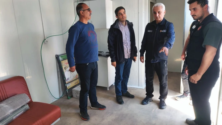Kastamonu Valisi Çakır, İslahiye'deki çalışmaları yerinde inceliyor