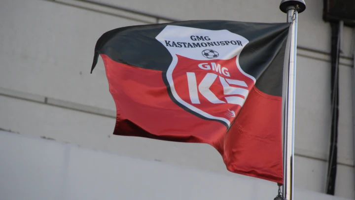 Kastamonuspor'da Yaprak Dökümü Başladı: Ayrılıklarını Açıkladılar