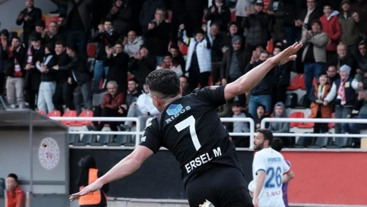 Kastamonusporlu Ersel Aslıyüksek Emin Adım Zirveye!
