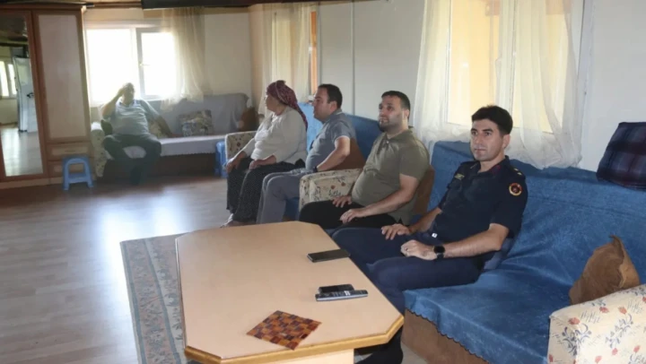 Kaymakam Karataş'tan Şehit Annesine ziyaret