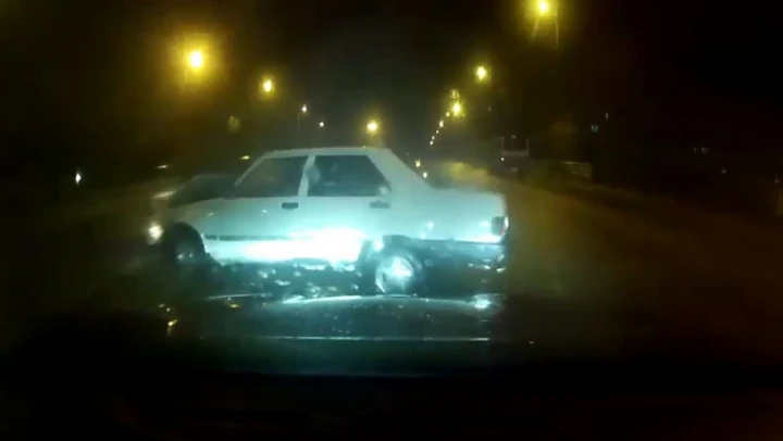 Kaza Anı Araç Kamerasına Yansıdı