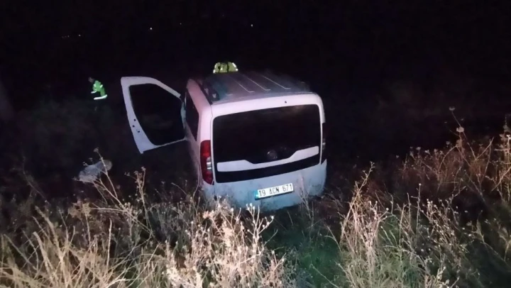 Kontrolden Çıktı, Şarampole Uçtu
