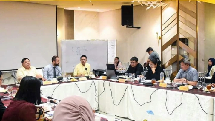 KÜ'den, Filipinler'de bir ilk