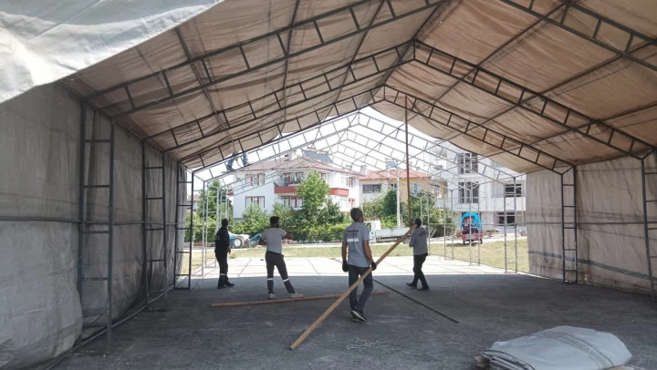 Kurban Kesim Alanında Hazırlıklar Sürüyor