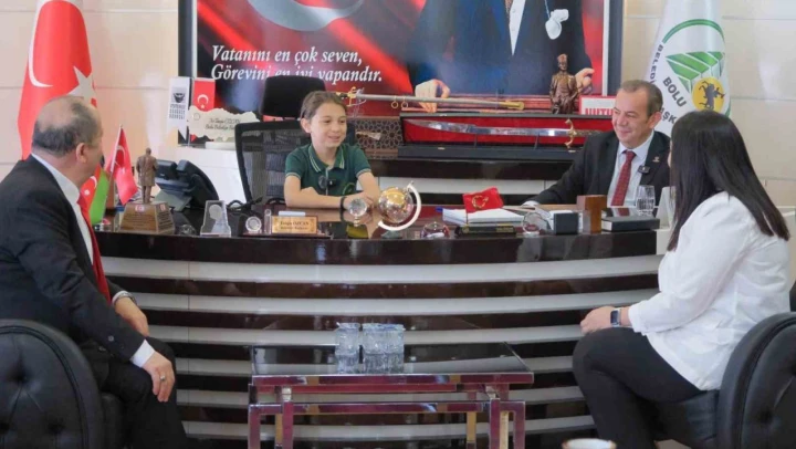 Makam Koltuğunu 4. Sınıf Öğrencisi Devraldı
