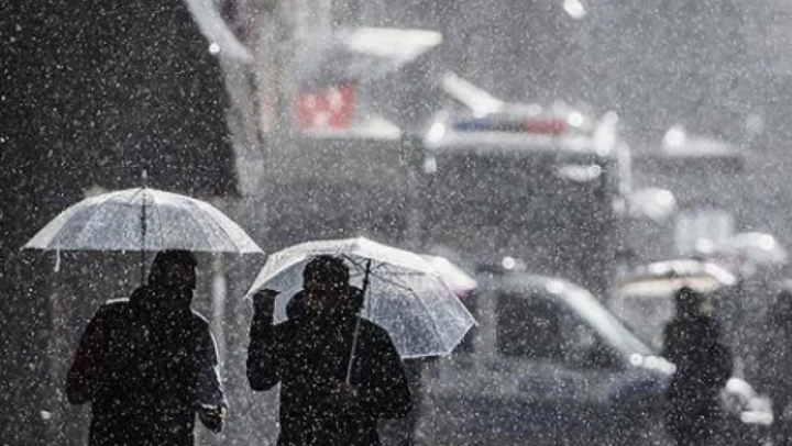 Meteoroloji'den Uyarı Üstüne Uyarı! Kar Yağışı Mı Geliyor?