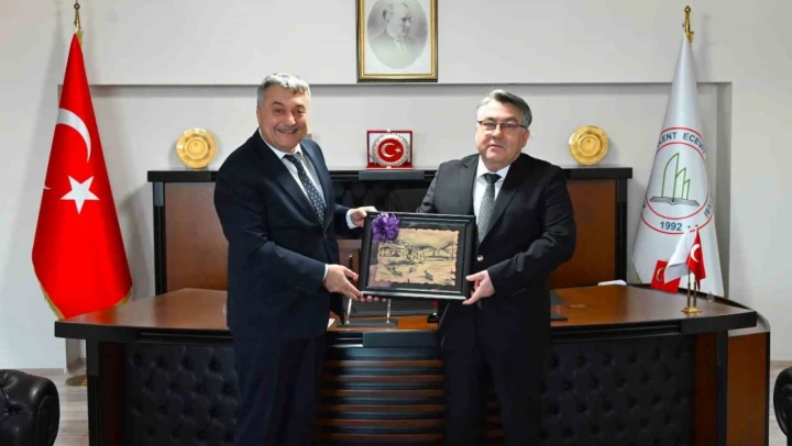 Bozkan'dan Rektör Özölçer'e iade-i ziyaret