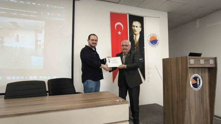 Mobil Ekip Liderinden Gençlere Kariyer Tavsiyeleri