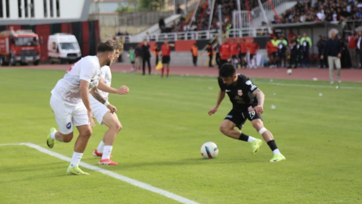 Play Off Maç Sonucu: GMG Kastamonuspor 0-0 Altınordu